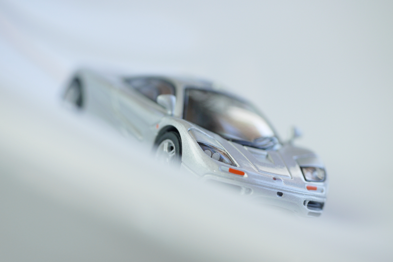 Illustration for article titled Kyosho British Sports Car collection 1/64 # 76 - Project Speeding Kiwi # 1 - 1998 McLaren F1